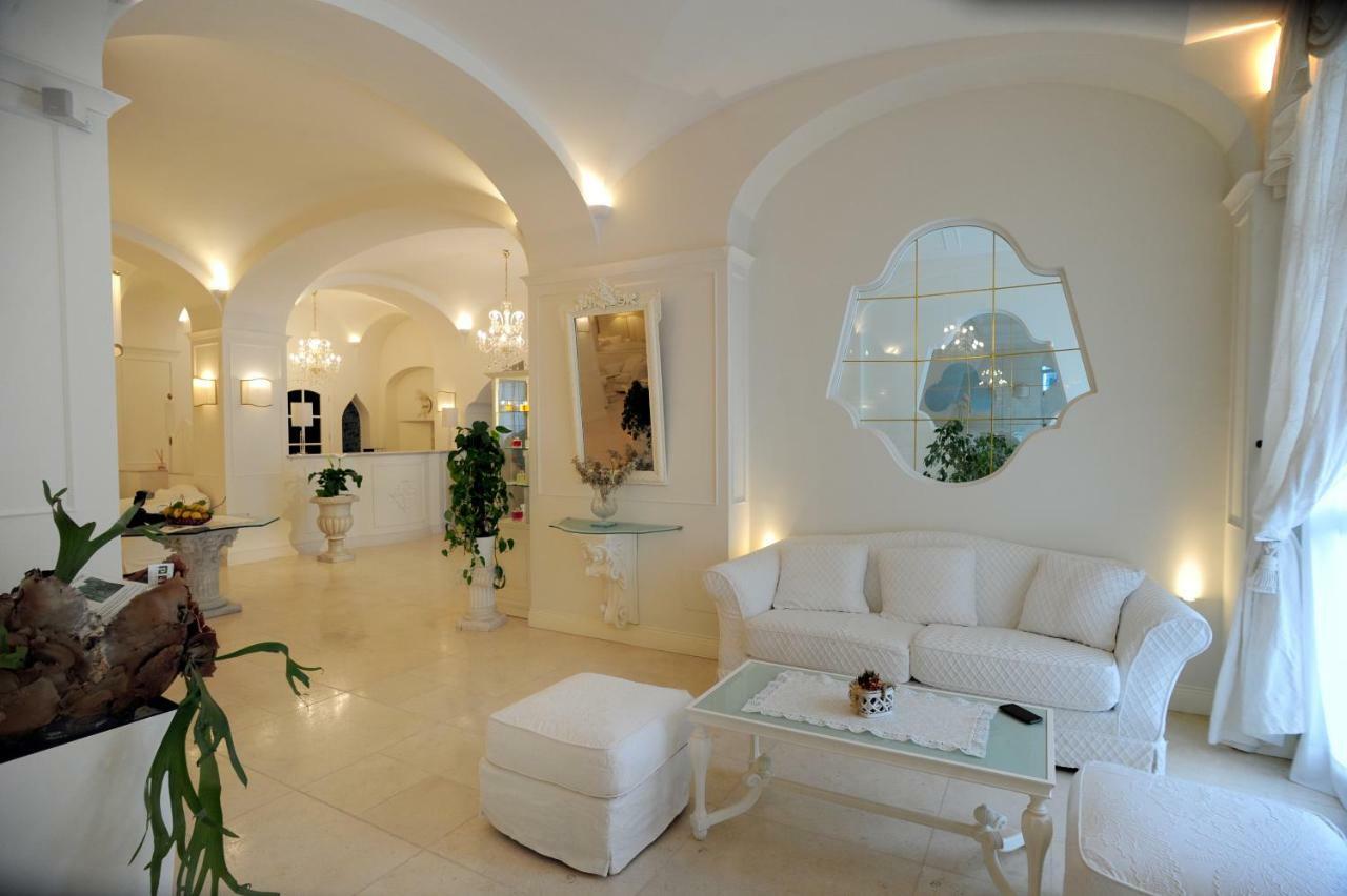 Palace Hotel 4*